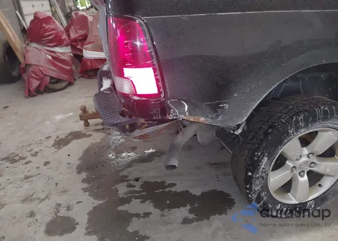 2021 Ram 1500 Classic Tradesman z USA, uszkodzony, nr VIN 1C6RR7FG8MS524184